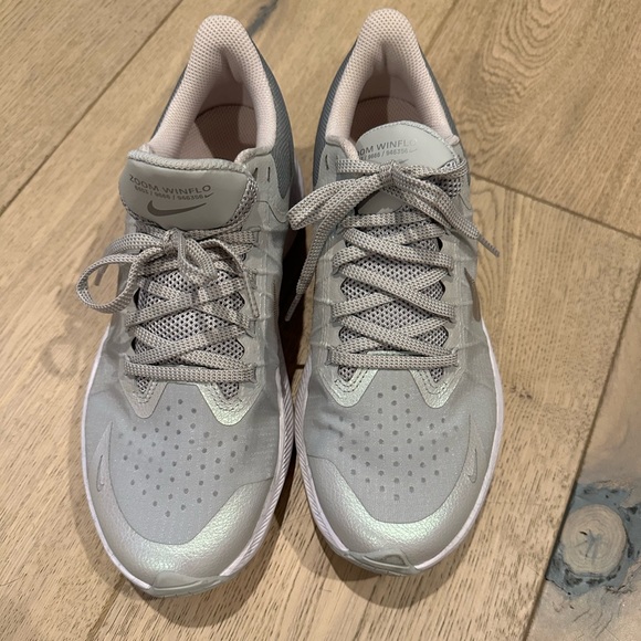 Nike zoom WinFlo shoes - Picture 7 of 11
